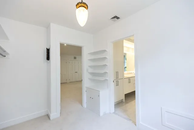 $1,050,000 | 120 Ledgewood Road, Manchester, NH 03104