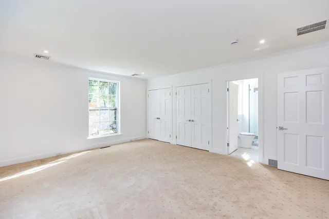 $1,050,000 | 120 Ledgewood Road, Manchester, NH 03104