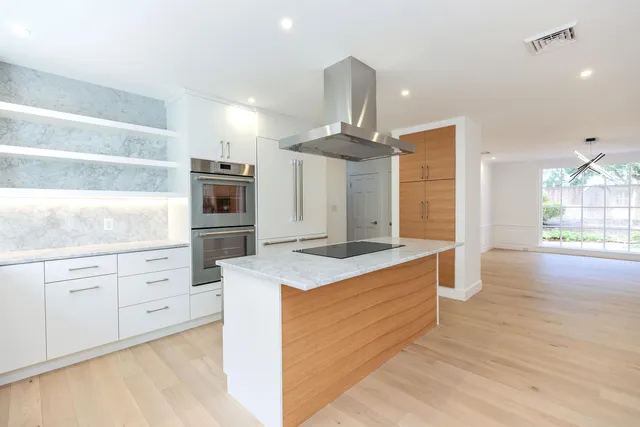 $1,050,000 | 120 Ledgewood Road, Manchester, NH 03104