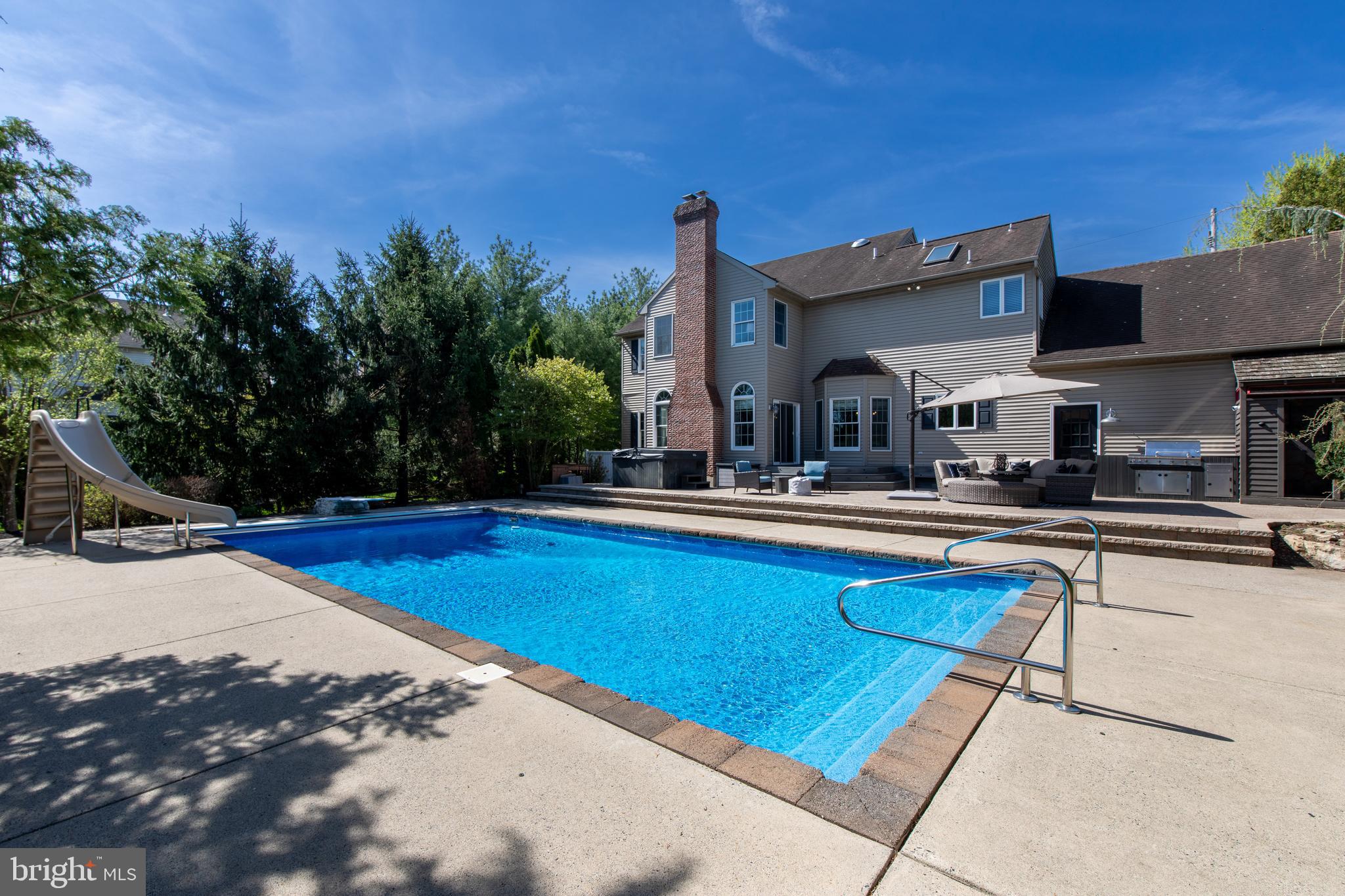 1843 Meadows Road Hellertown, PA 18055 - Photo 6 of 51