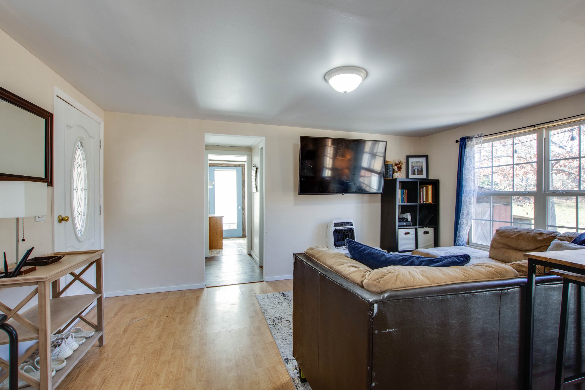 1323 Old Stage Road Charlotte, TN 37036 - Photo 7 of 24 Gallery Image 7