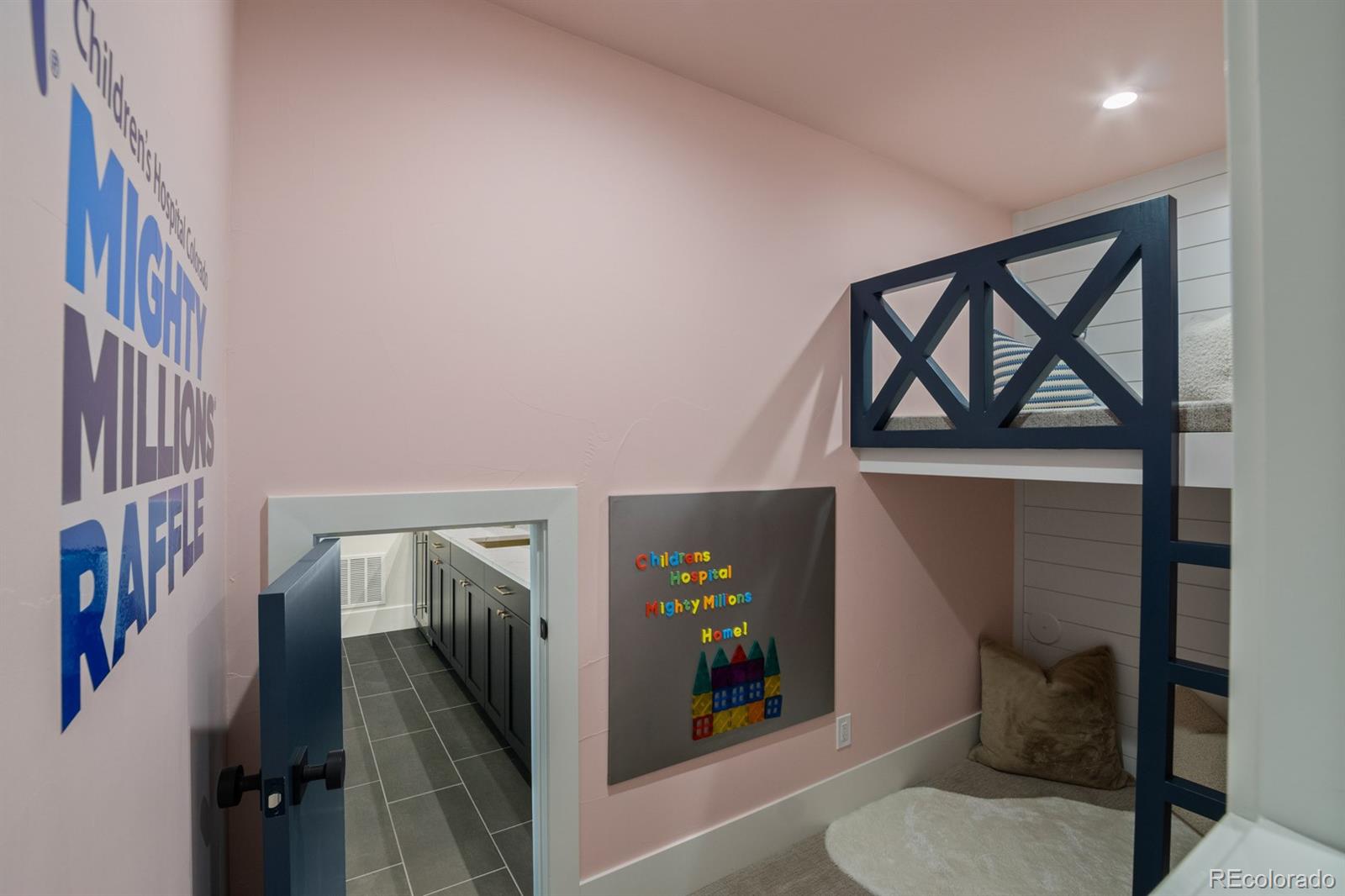 5132 Mount Glennon Way Morrison, CO 80465 - Photo 40 of 40 a bathroom with a toilet and a shower