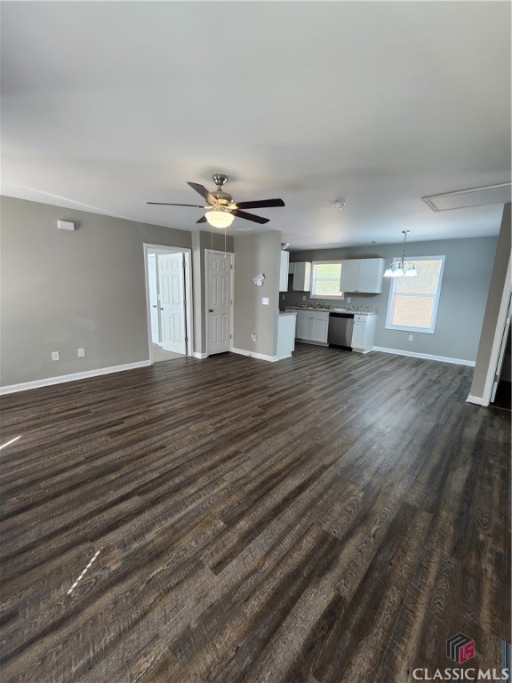 130 Round Table Road Athens, GA 30606 - Photo 2 of 13