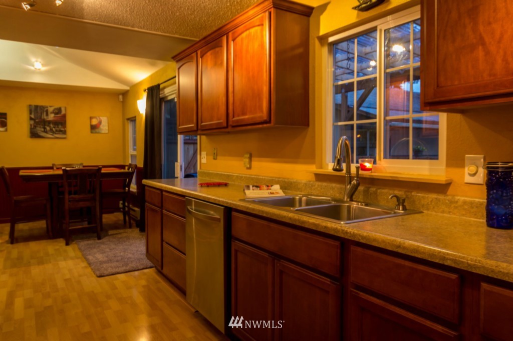 7109 Blaine Road Aberdeen, WA 98520 - Photo 5 of 19 Gallery Image 5