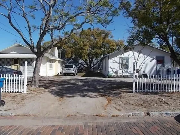 $1,350,000 | 518 6th Avenue Southwest, Largo, FL 33770