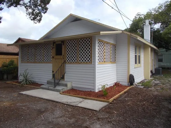 $1,350,000 | 518 6th Avenue Southwest, Largo, FL 33770