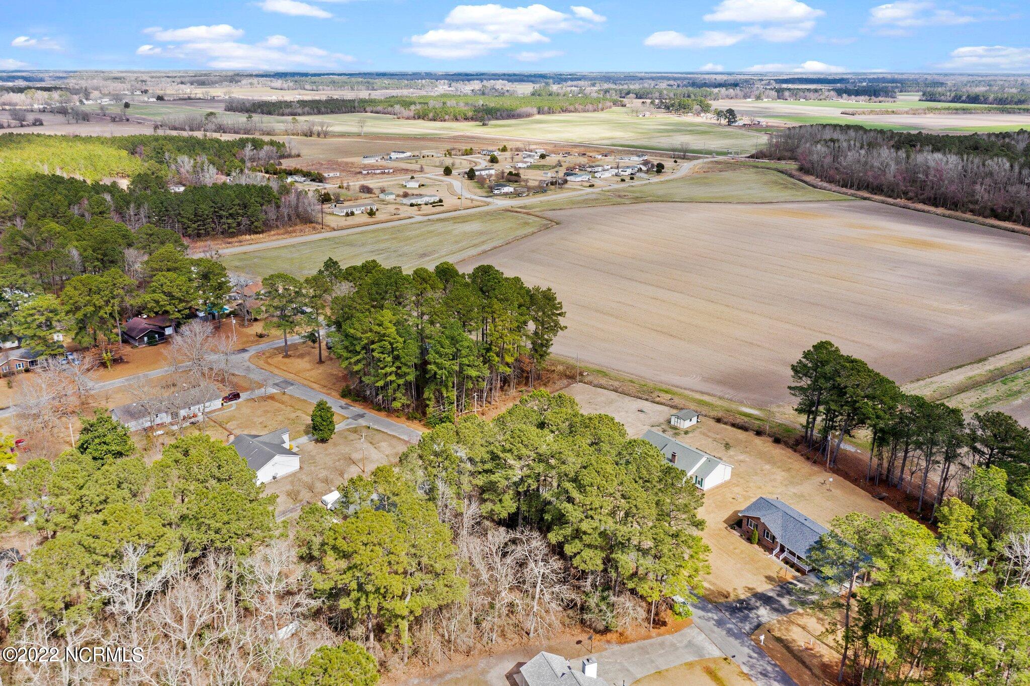 5634 Edith Road Ayden, NC 28513 - Photo 5 of 8 image 5