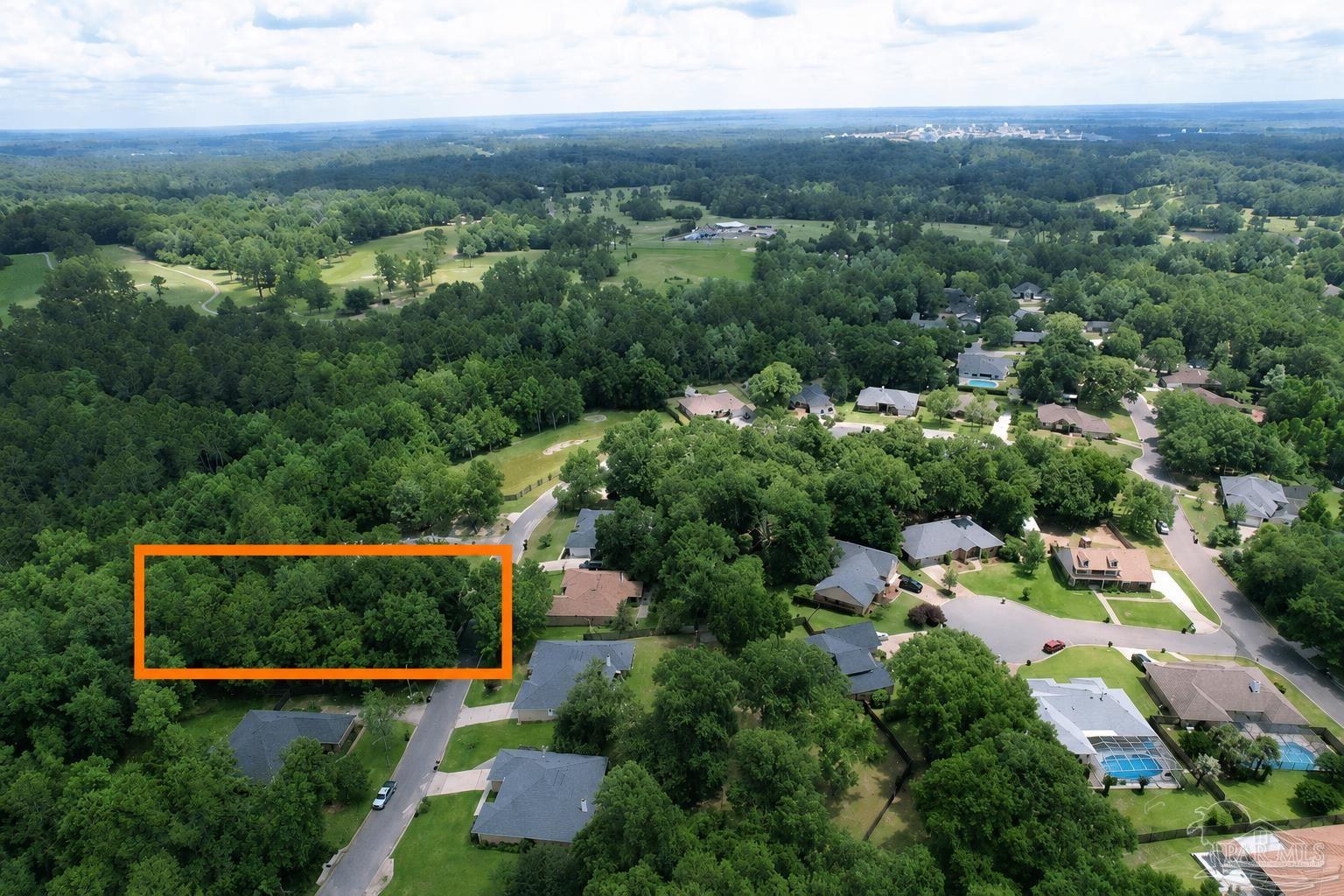 431 Turnberry Road Cantonment, FL 32533 - Photo 3 of 9 Gallery Image 3