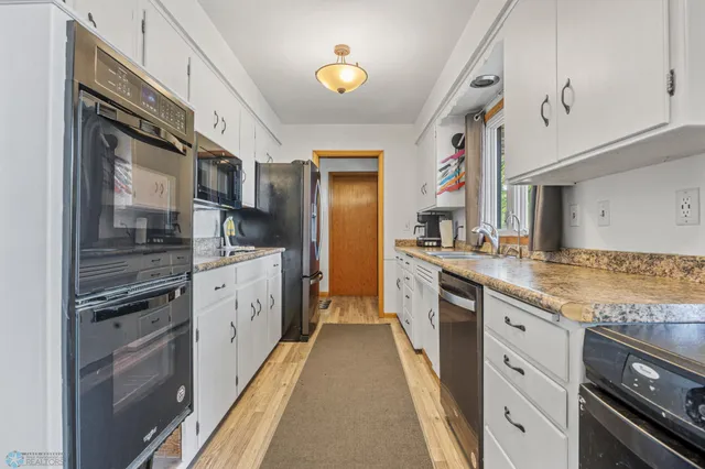 $374,900 | 2212 5th Street South, Moorhead, MN 56560