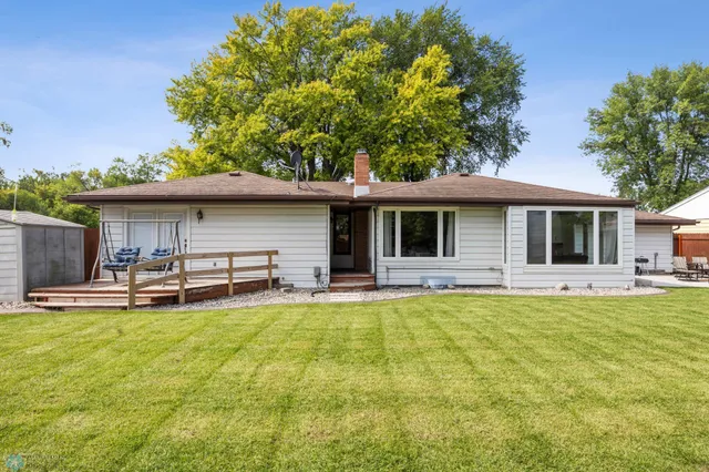 $374,900 | 2212 5th Street South, Moorhead, MN 56560