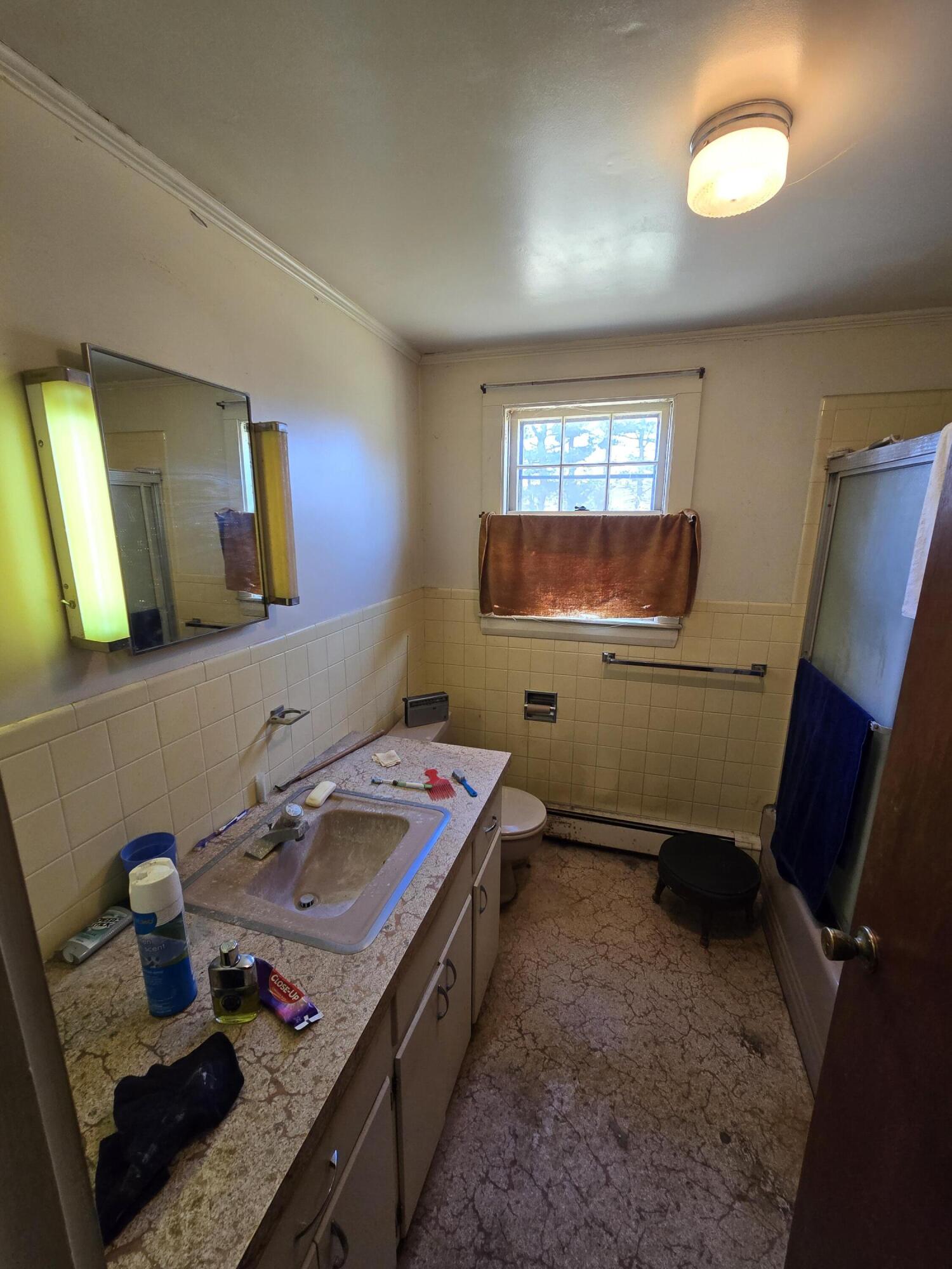 129 West Hill Road Gardiner, ME 04345 - Photo 20 of 39 20260315_121926