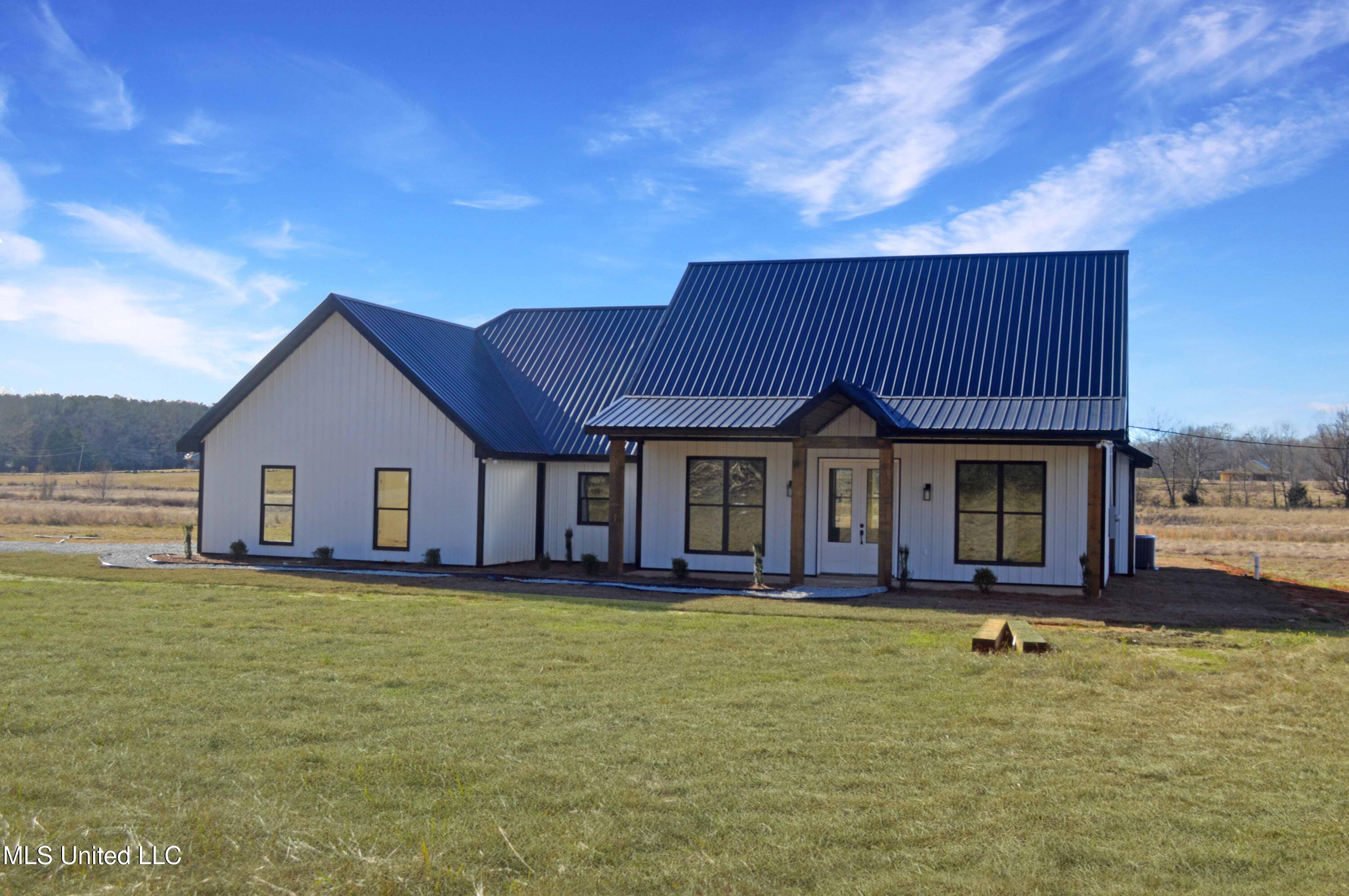 538 Morton-Rankin County Line Road Pelahatchie, MS 39145 - Photo 2 of 32 DSC_0675