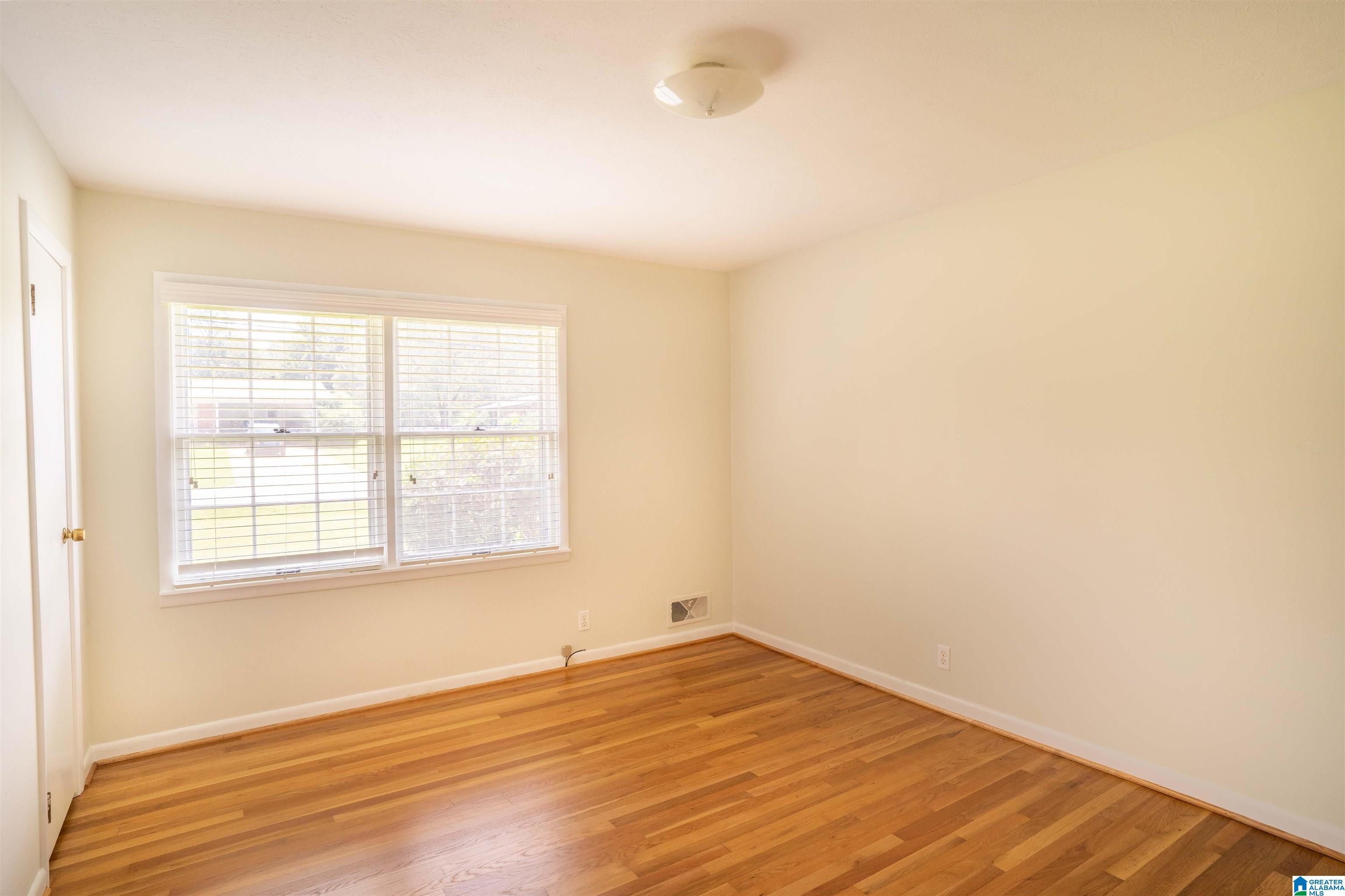 1016 Conger Road Anniston, AL 36207 - Photo 10 of 17
