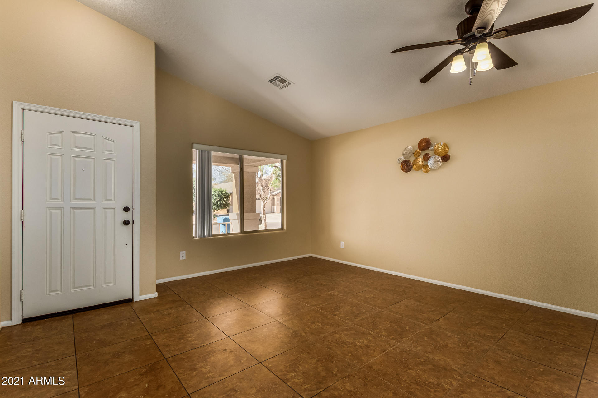 4613 West Beverly Road Laveen, AZ 85339 - Photo 3 of 25 03 - Beverly