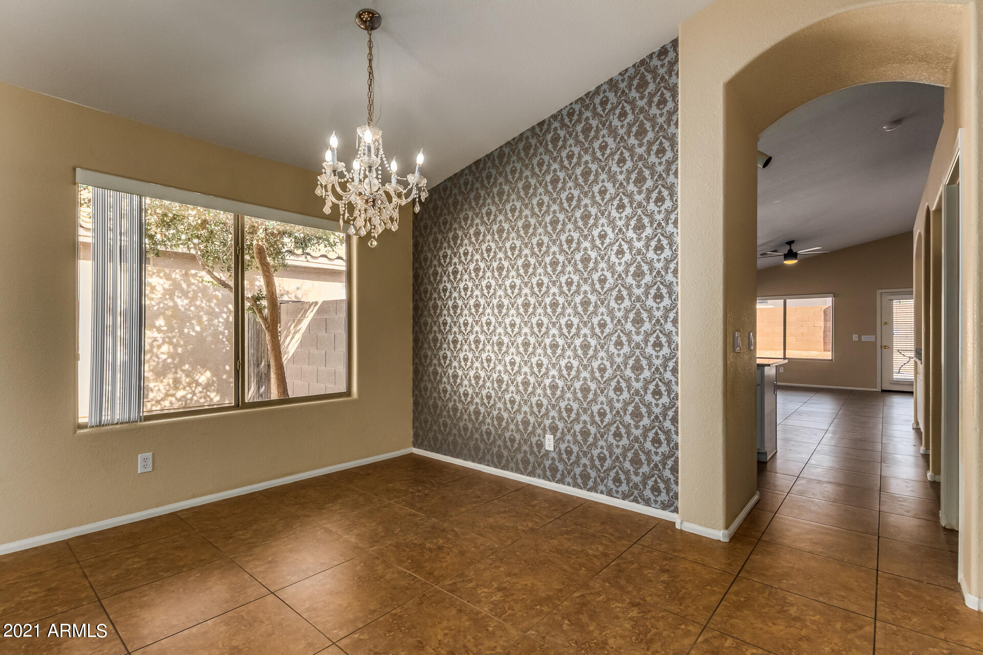 4613 West Beverly Road Laveen, AZ 85339 - Photo 5 of 25 05 - Beverly