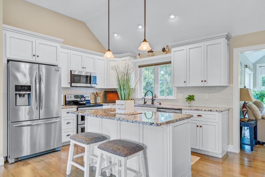 7 Glendale Road Hopedale, MA 01747 - Photo 11 of 40 Gallery Image 11