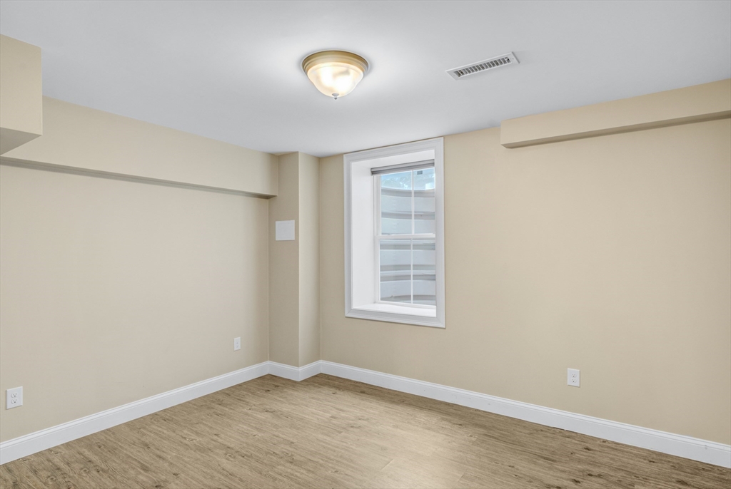 7 Glendale Road Hopedale, MA 01747 - Photo 32 of 40 Gallery Image 32