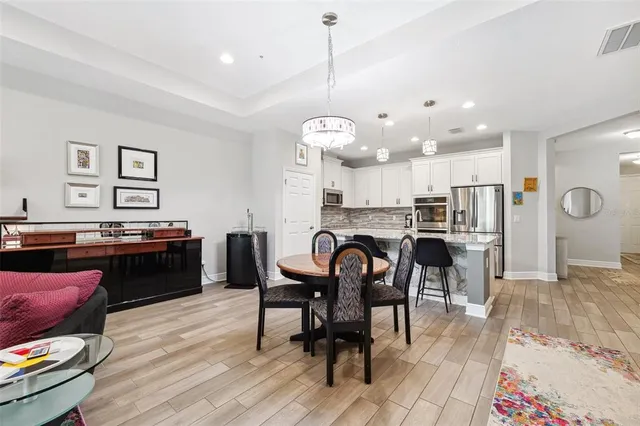 $405,000 | 19323 Hawk Valley Drive, Tampa, FL 33647