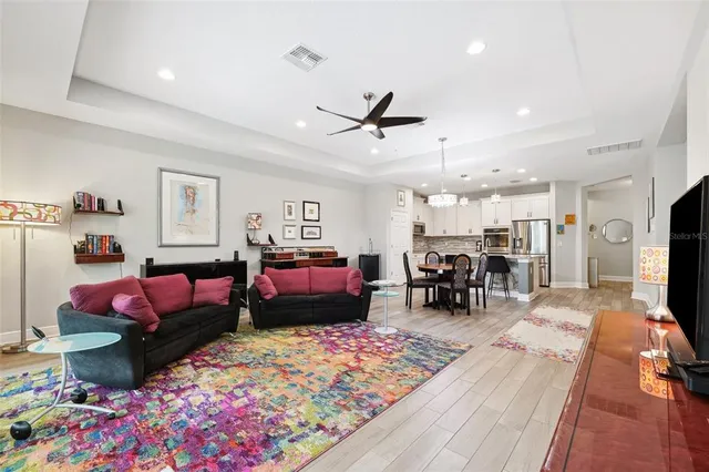 $405,000 | 19323 Hawk Valley Drive, Tampa, FL 33647