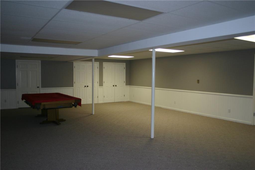 4065 North Riverside Drive Columbus, IN 47203 - Photo 21 of 25 Gallery Image 21
