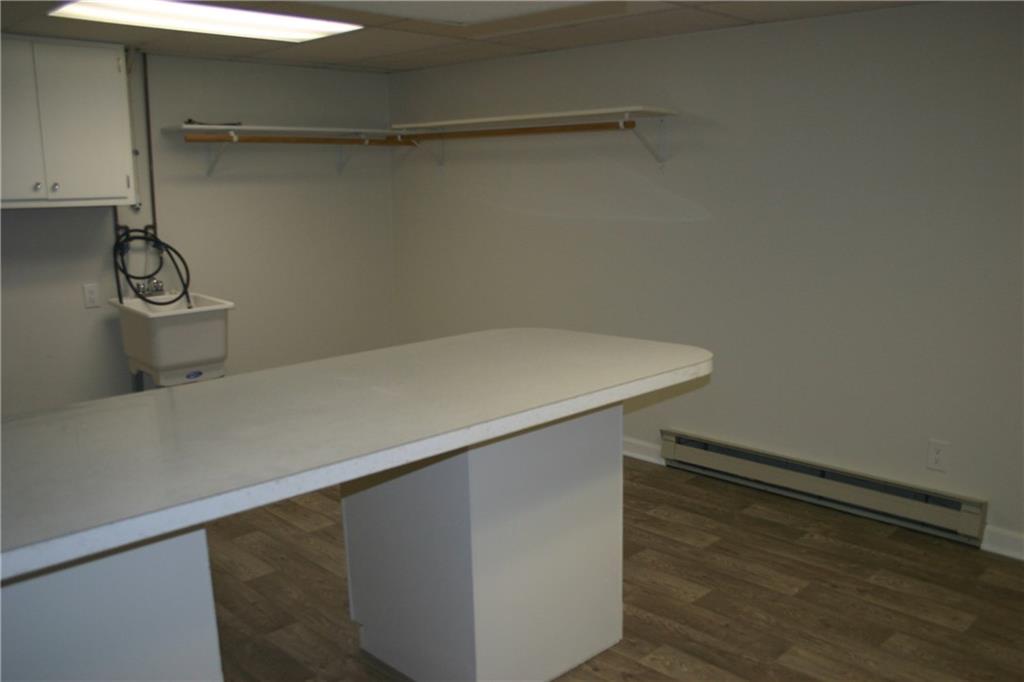 4065 North Riverside Drive Columbus, IN 47203 - Photo 24 of 25 Gallery Image 24