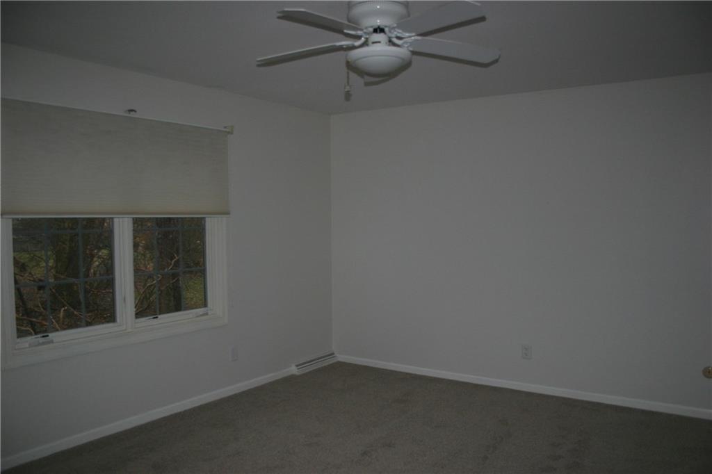 4065 North Riverside Drive Columbus, IN 47203 - Photo 9 of 25 Gallery Image 9
