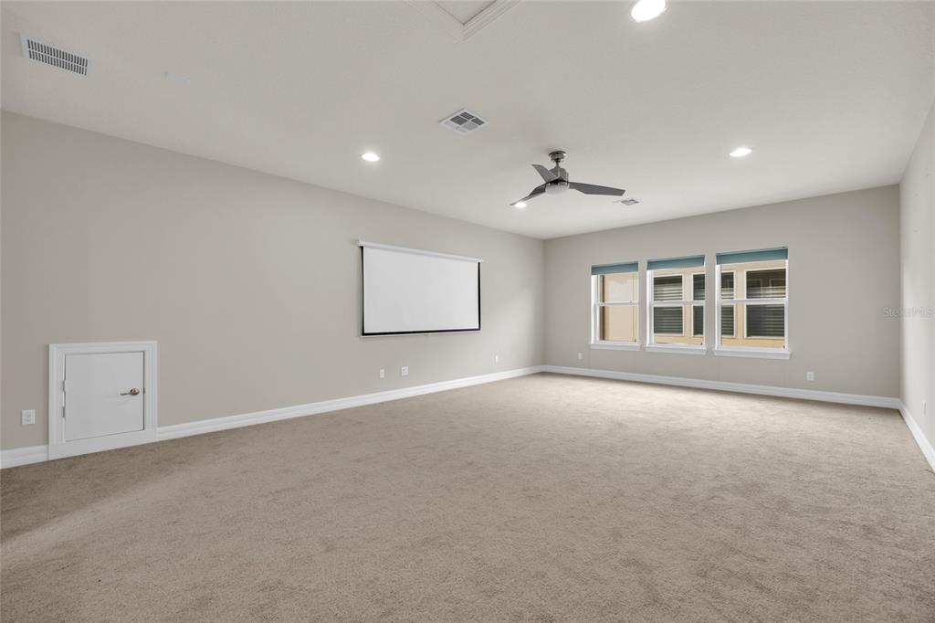 10713 BERRY CREEK Road Orlando, FL 32836 - Photo 29 of 44 Gallery Image 29
