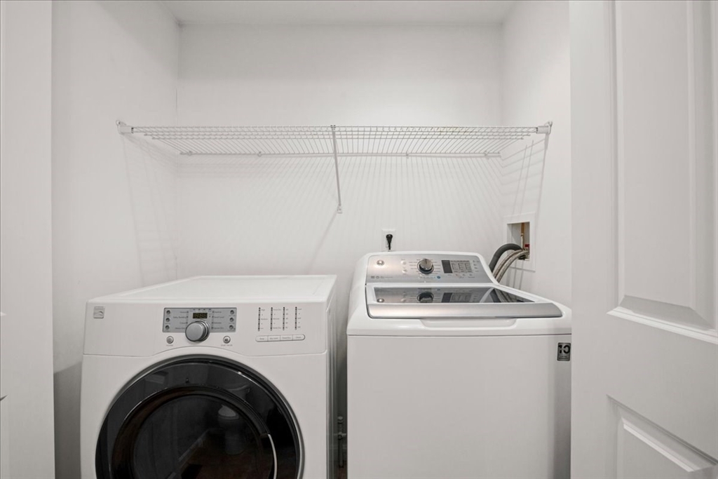 2 Lydia Lane Clinton, MA 01510 - Photo 13 of 32