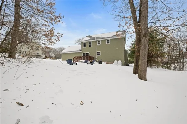 $607,000 | 2 Lydia Lane, Clinton, MA 01510