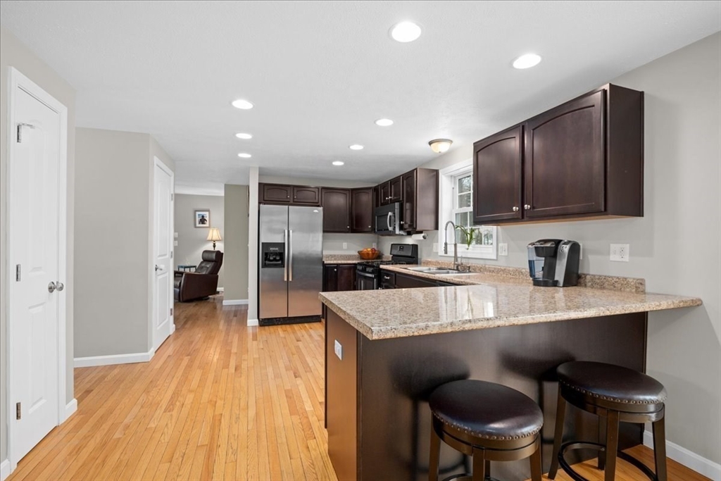 2 Lydia Lane Clinton, MA 01510 - Photo 3 of 32