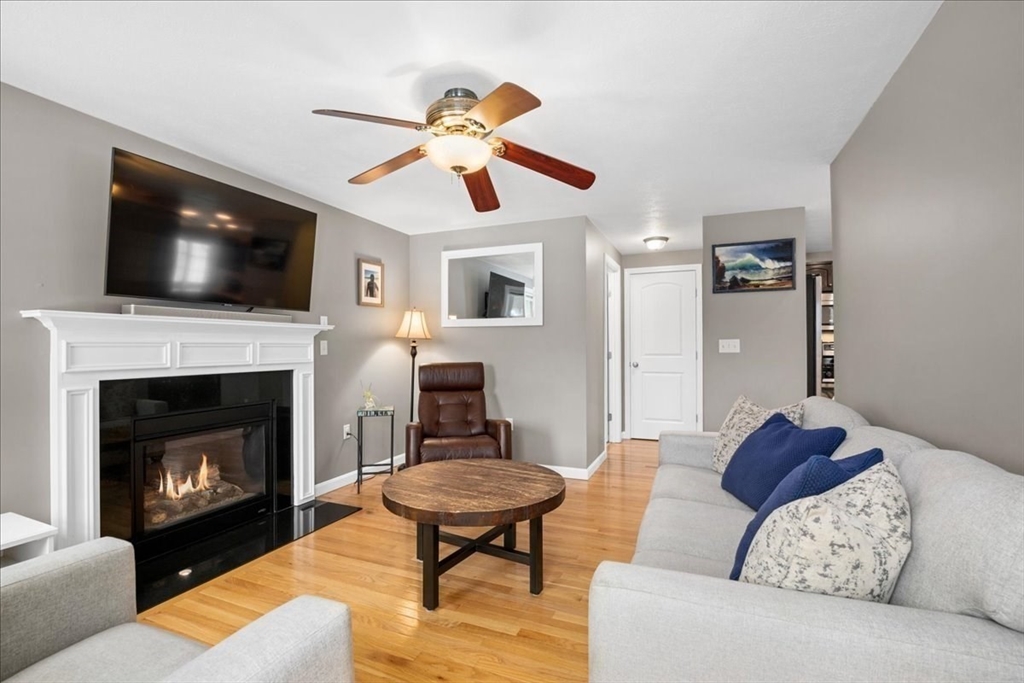 2 Lydia Lane Clinton, MA 01510 - Photo 9 of 32