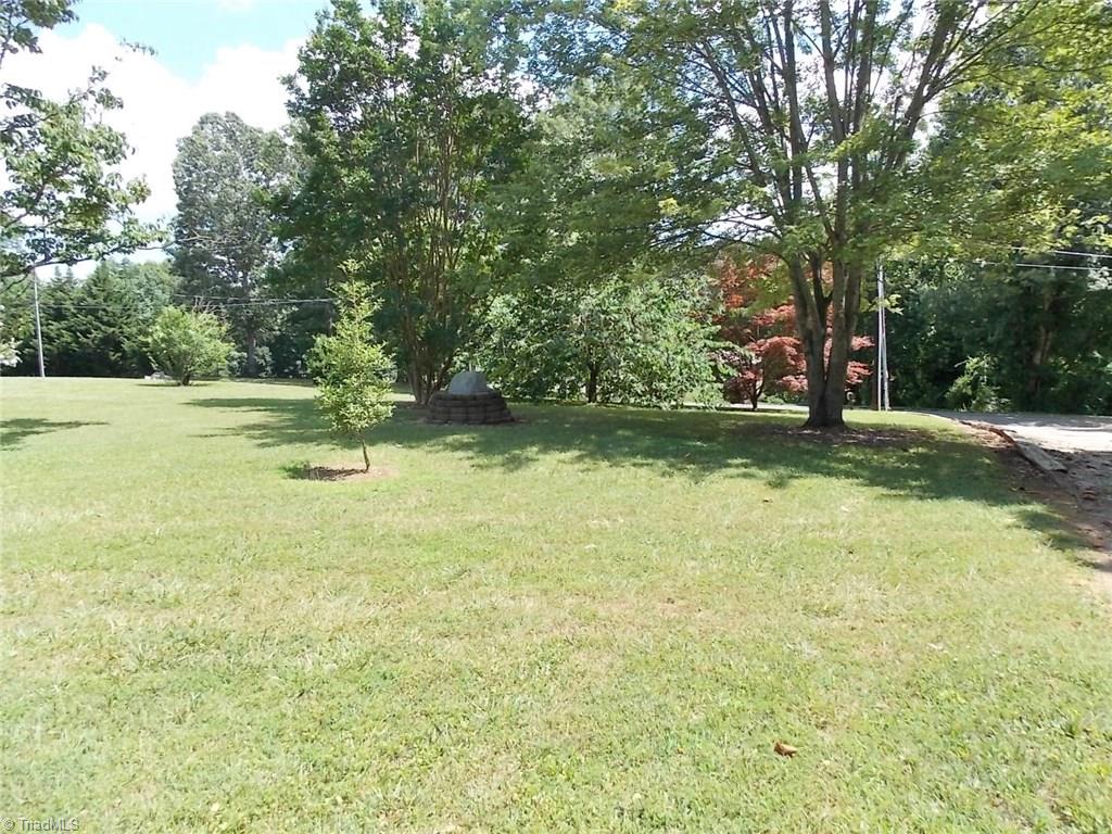 270 Paynetown Road Mount Airy, NC 27030 - Photo 3 of 13 Gallery Image 3