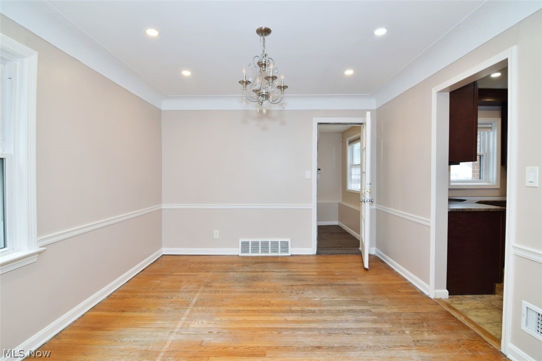 3783 Berkeley Road Cleveland Heights, OH 44118 - Photo 9 of 36