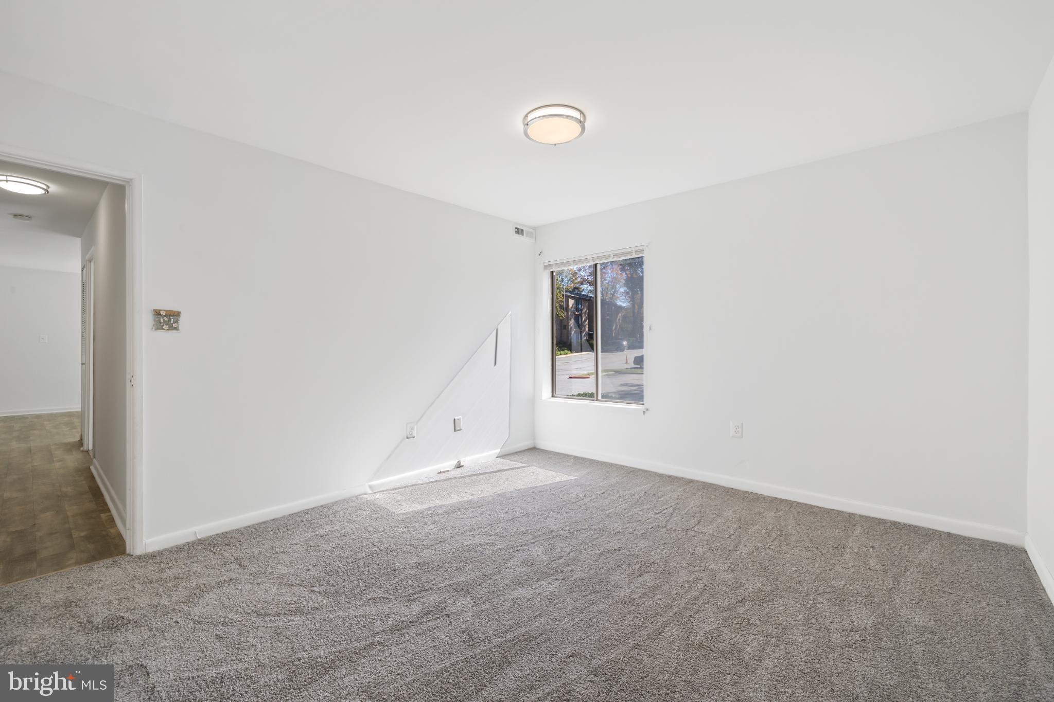 10572 Twin Rivers Road, Unit D1 Columbia, MD 21044 - Photo 19 of 24 PRIMARY BEDROOM