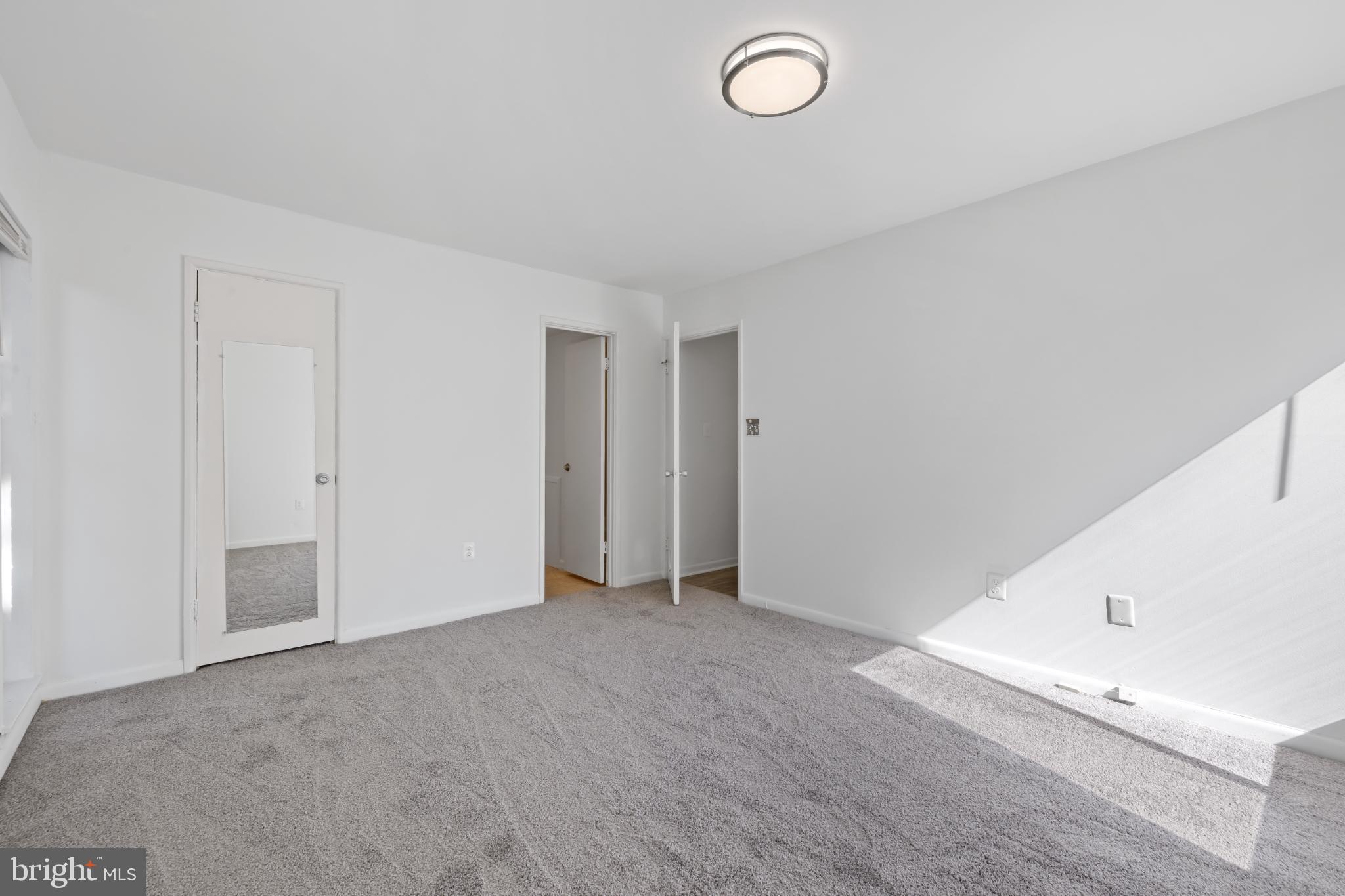 10572 Twin Rivers Road, Unit D1 Columbia, MD 21044 - Photo 20 of 24 PRIMARY BEDROOM