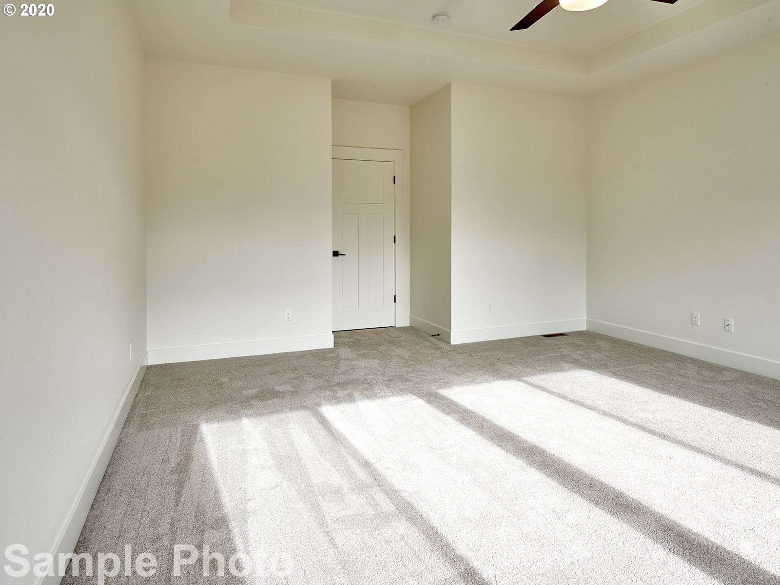2562 North Lydia Loop Hubbard, OR 97032 - Photo 6 of 23