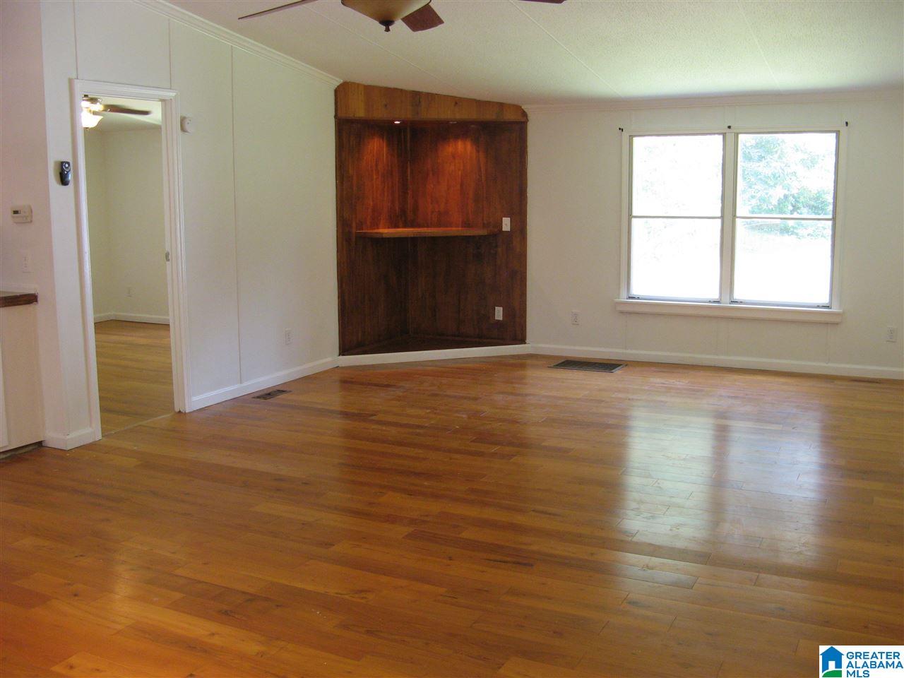 69 Magnolia Road Goodwater, AL 35072 - Photo 4 of 30