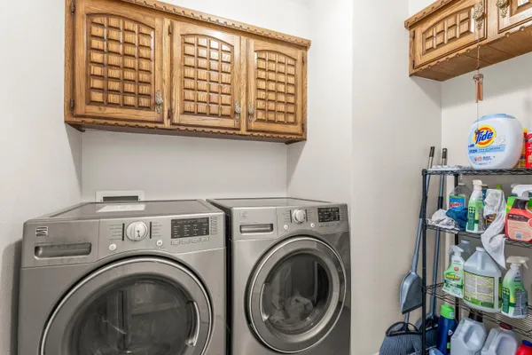 a view of livingroom with washer and dryer