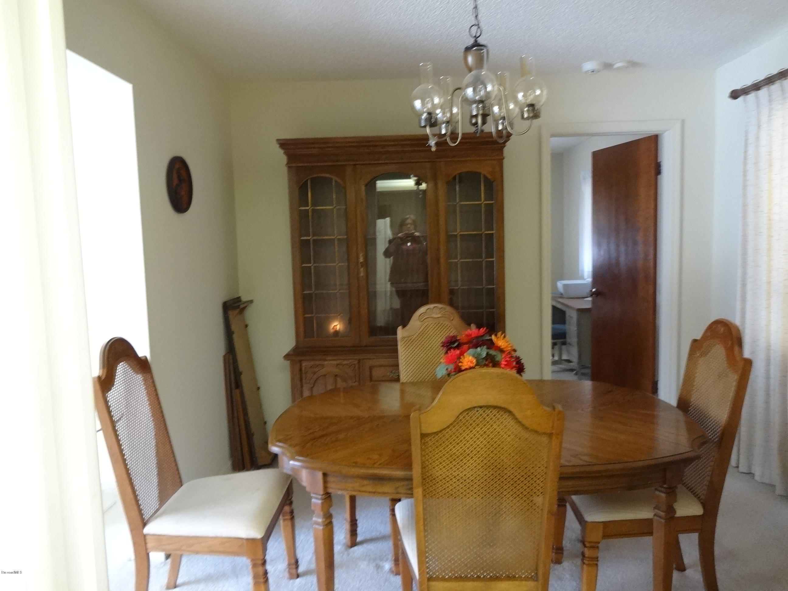 250 Edgevale Road Southeast Palm Bay, FL 32909 - Photo 7 of 33 DSC07816