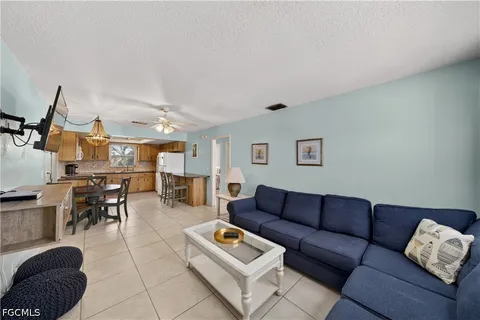 $999,500 | 3188 Shell Mound Boulevard, Fort Myers Beach, FL 33931