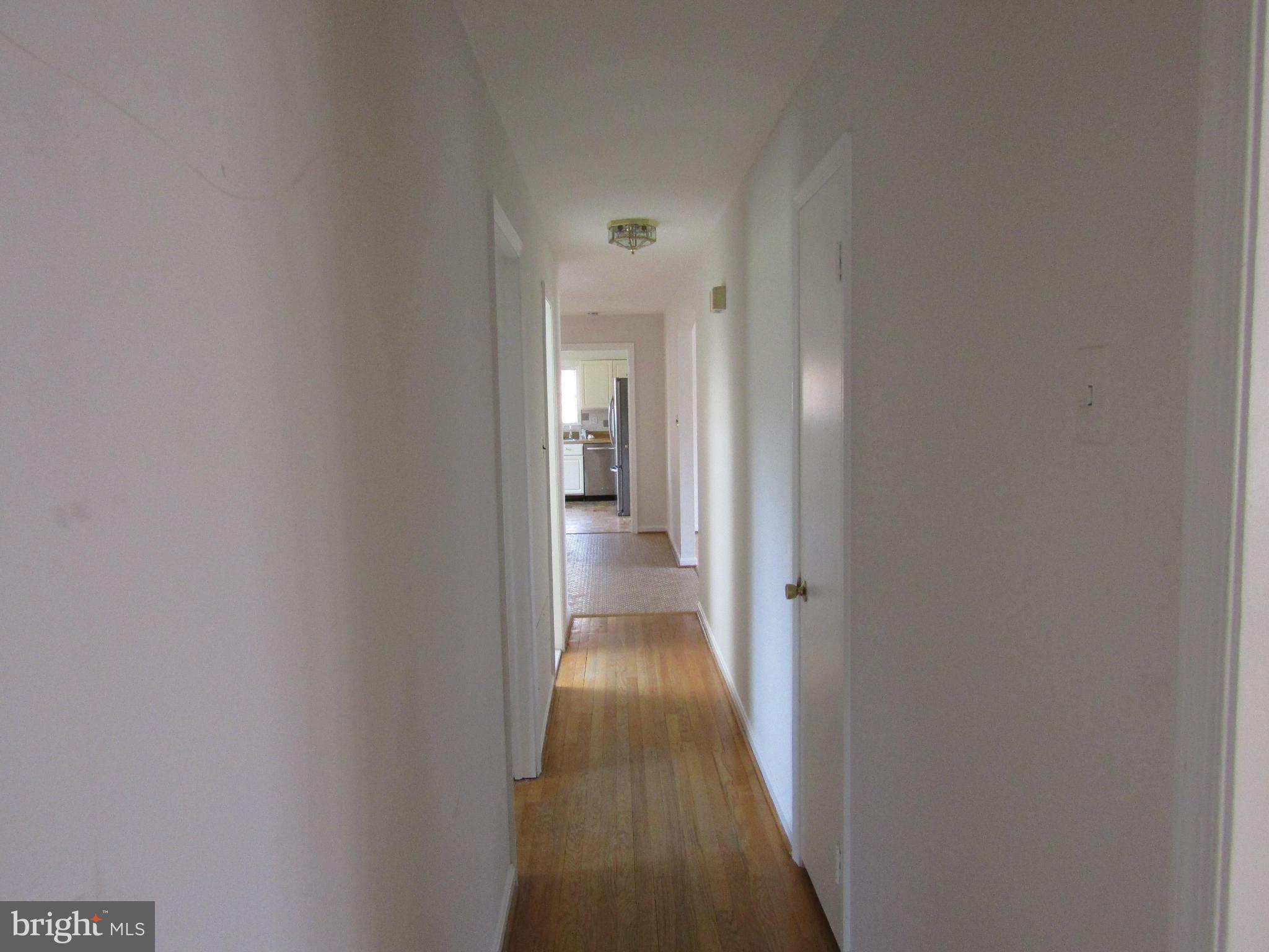 11015 Braddock Road Fairfax, VA 22030 - Photo 3 of 30 Interior (General)