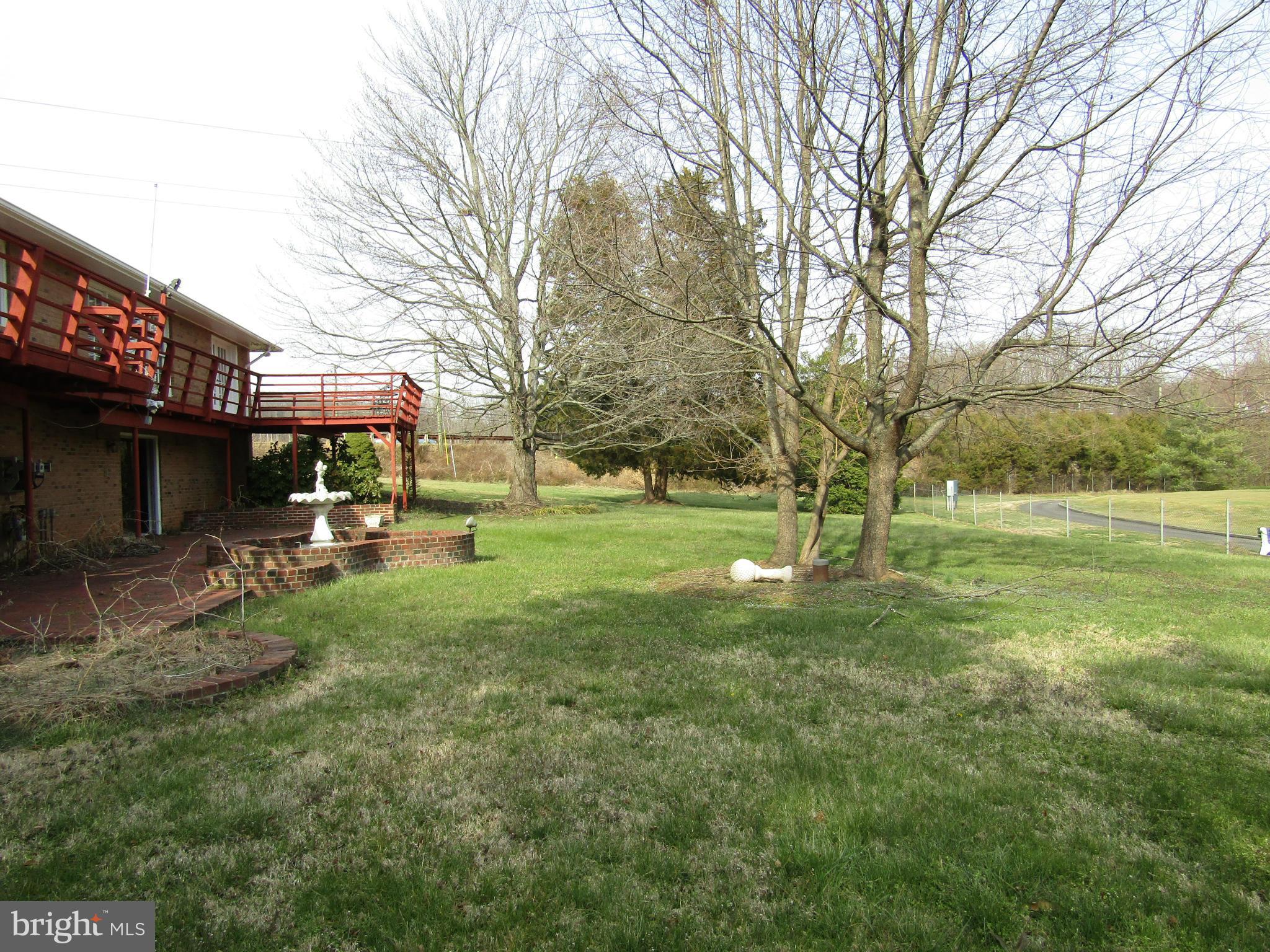 11015 Braddock Road Fairfax, VA 22030 - Photo 21 of 30 Exterior (Rear)