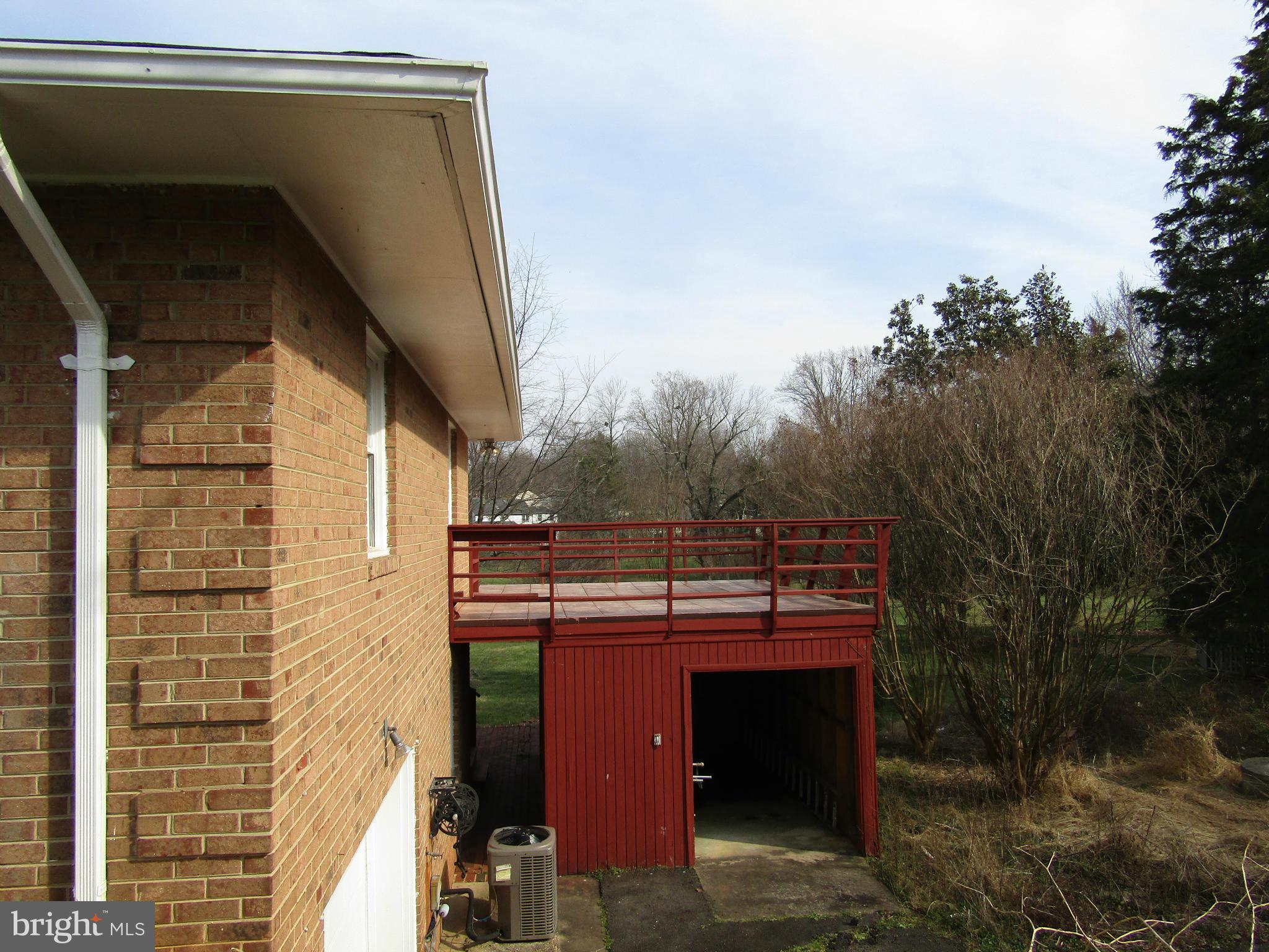 11015 Braddock Road Fairfax, VA 22030 - Photo 22 of 30 Exterior (General)