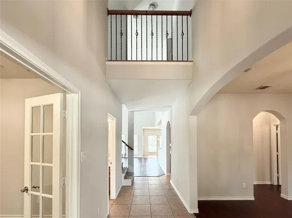 $2,890 | 13690 Valencia Drive, Frisco, TX 75035