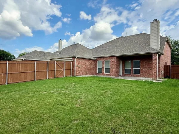 $2,890 | 13690 Valencia Drive, Frisco, TX 75035