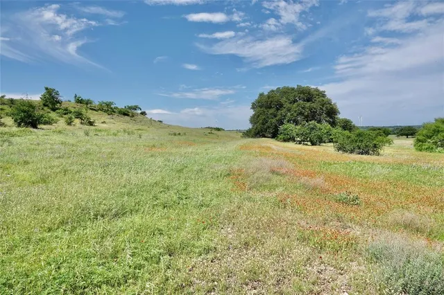$209,500 | 240 Pr 6333 Indian Gap Tx 76531, Hamilton, TX 76531