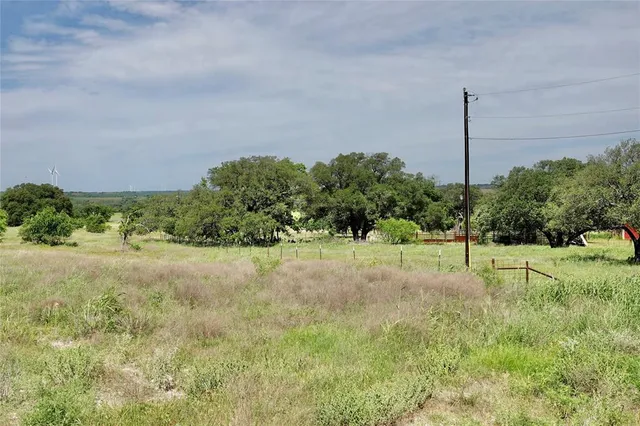 $209,500 | 240 Pr 6333 Indian Gap Tx 76531, Hamilton, TX 76531