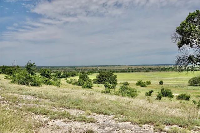 $209,500 | 240 Pr 6333 Indian Gap Tx 76531, Hamilton, TX 76531