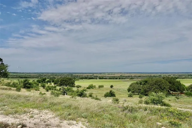 $215,000 | 240 Pr 6333 Indian Gap Tx 76531, Hamilton, TX 76531