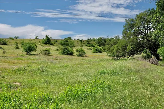 $209,500 | 240 Pr 6333 Indian Gap Tx 76531, Hamilton, TX 76531